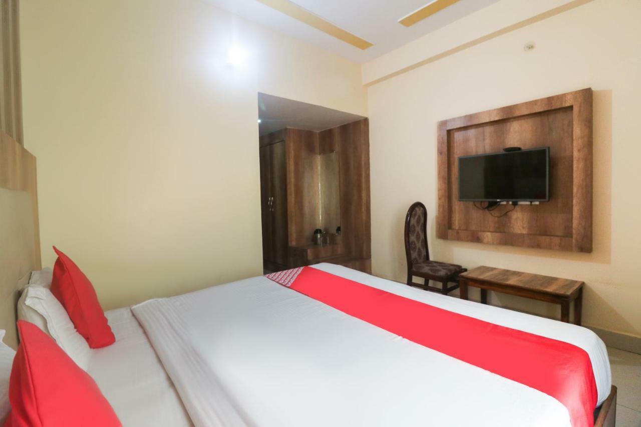 Oyo 48974 Hotel Shweta Residency Varanasi Exterior foto