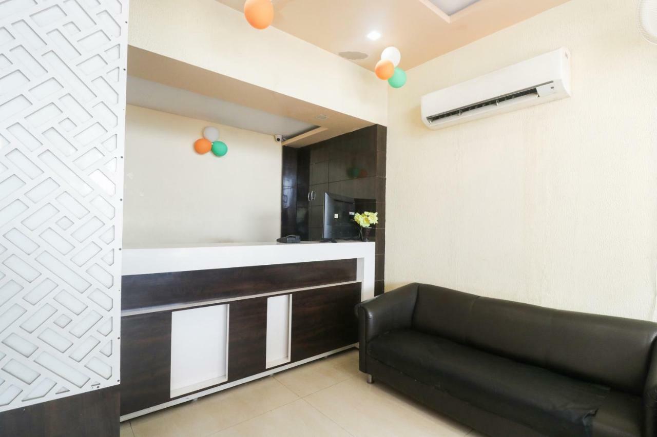 Oyo 48974 Hotel Shweta Residency Varanasi Exterior foto